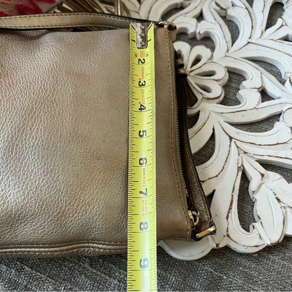 Michael Kors Leather Crossbody Purse Bag - Picture 5 of 11
